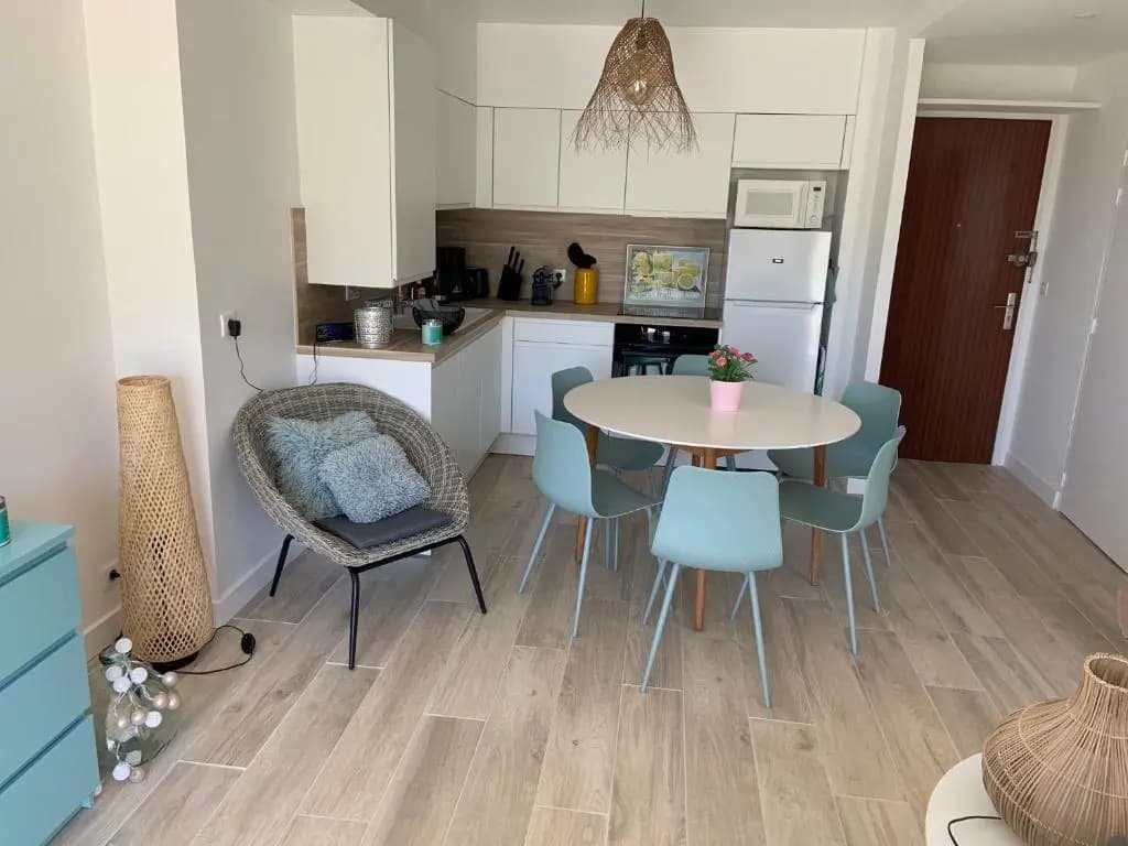 Hyper Centre, Vue Mer ,Appartement Neuf, 6 Adultes - Photo 2