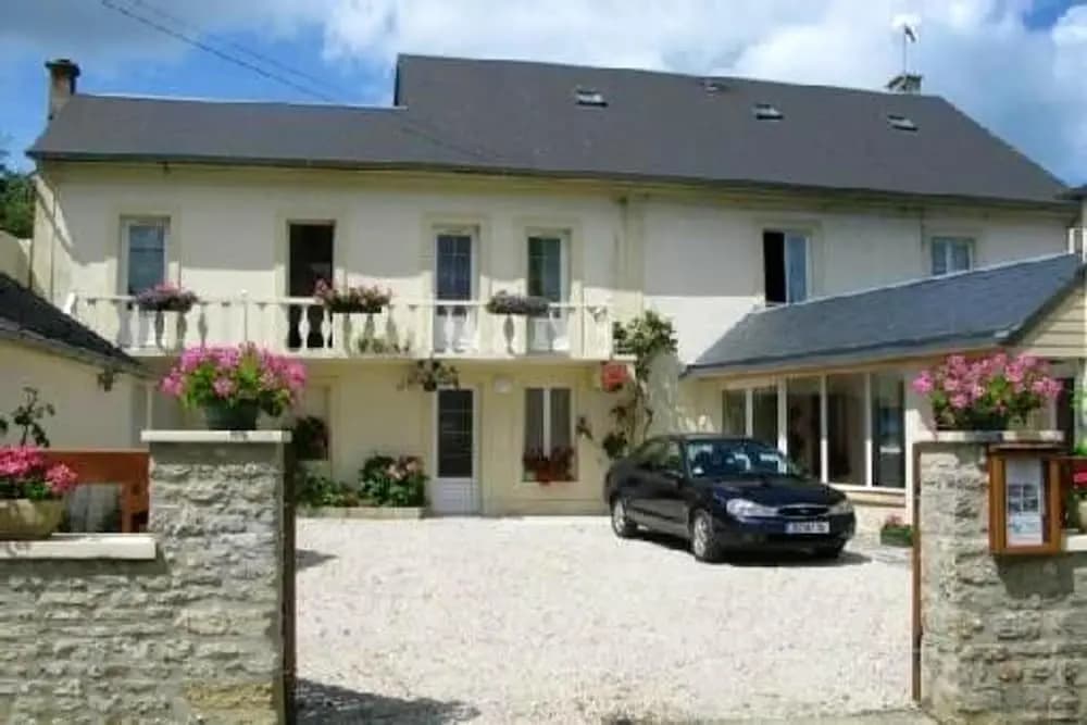 House With 5 Bedrooms in Commes, With Wonderful sea View, Enclosed Garden and Wifi - 6 km From the Beach - Photo 1