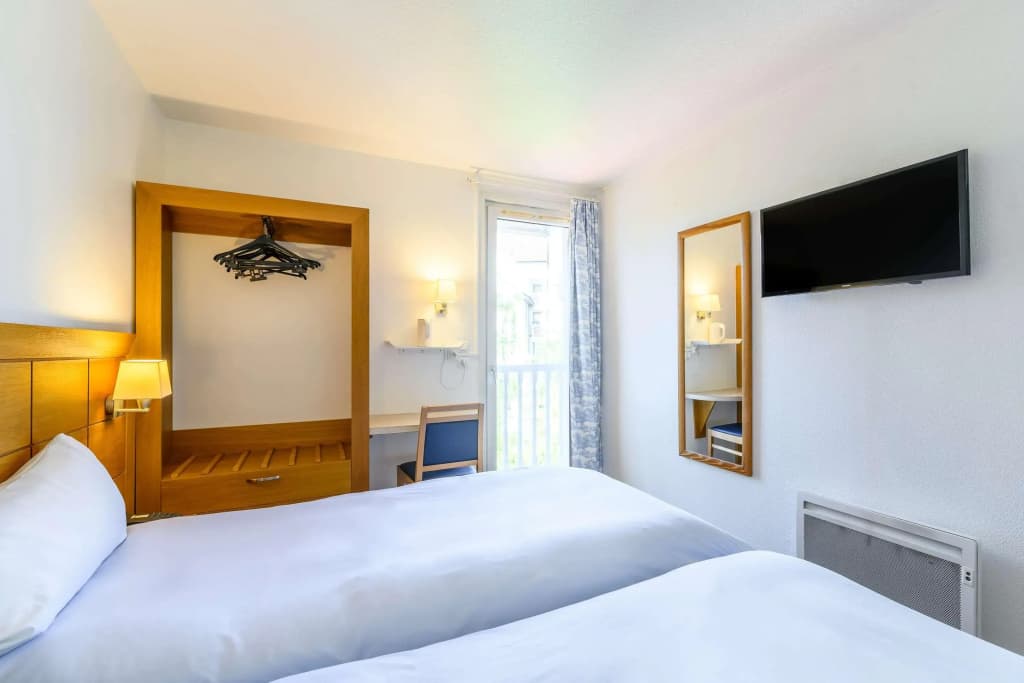 Comfort Hotel Strasbourg Montagne Verte - Photo 2