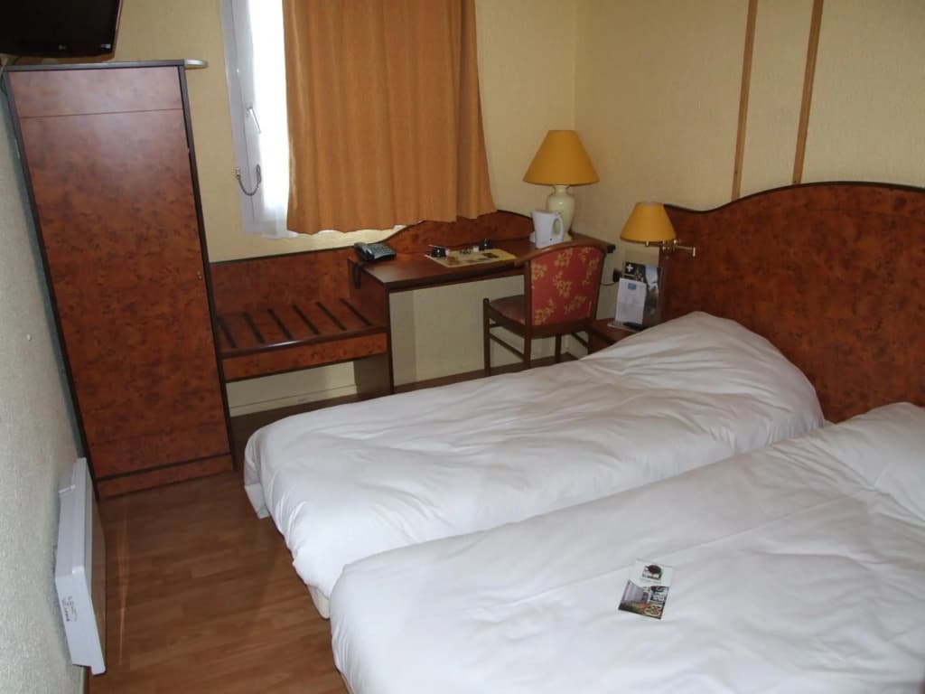Logis Cottage Hotel Calais - Photo 4