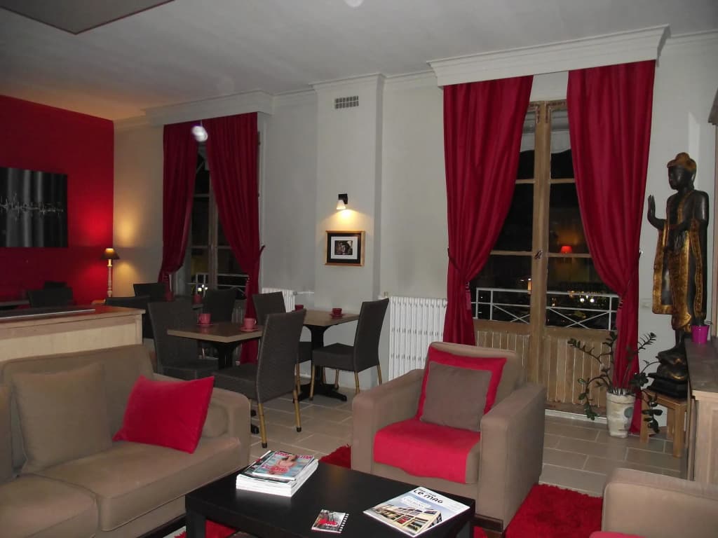 Hotel Mondial - Photo 4