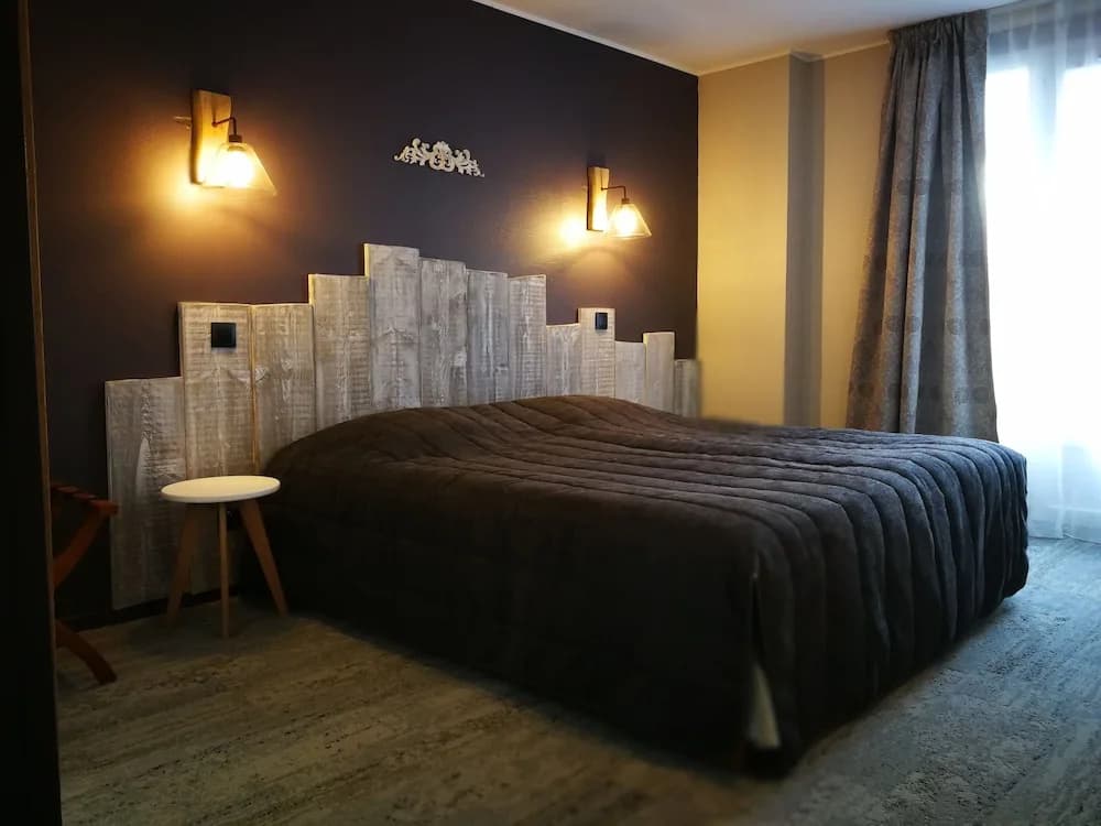 Hôtel de l'Ours - Miniature 6