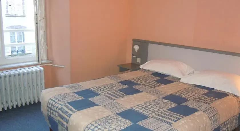 Au Bredons - Photo 1