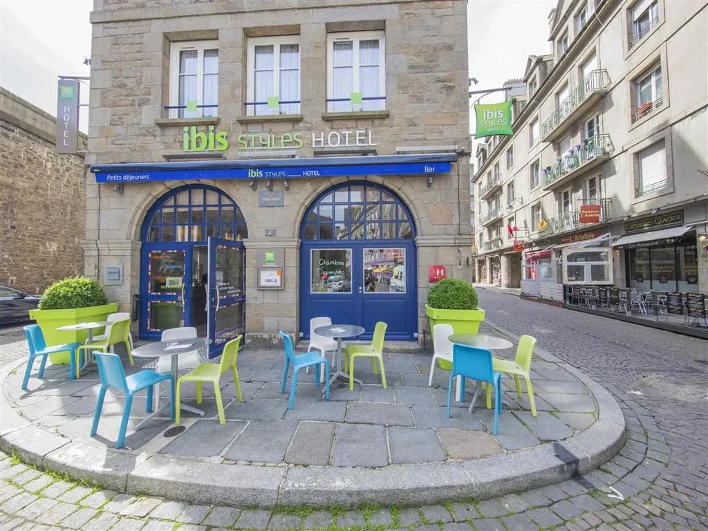 ibis Styles Saint-Malo Centre Historique - Photo 1