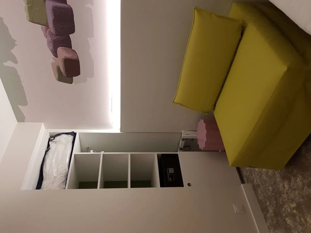 ibis Styles Fréjus Saint-Raphaël - Miniature 6