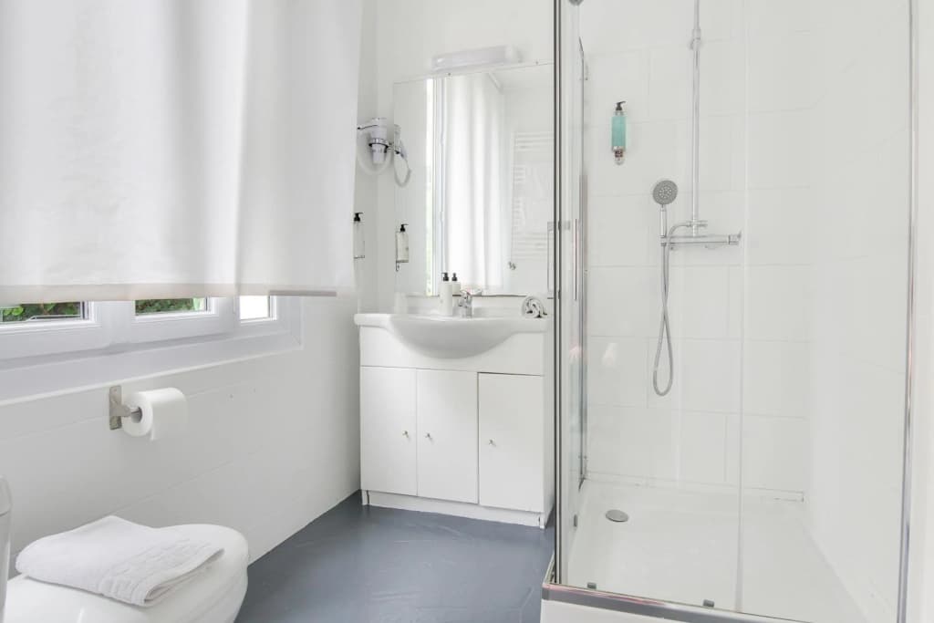 Mermoz Paris Le Bourget Hotel - Miniature 8