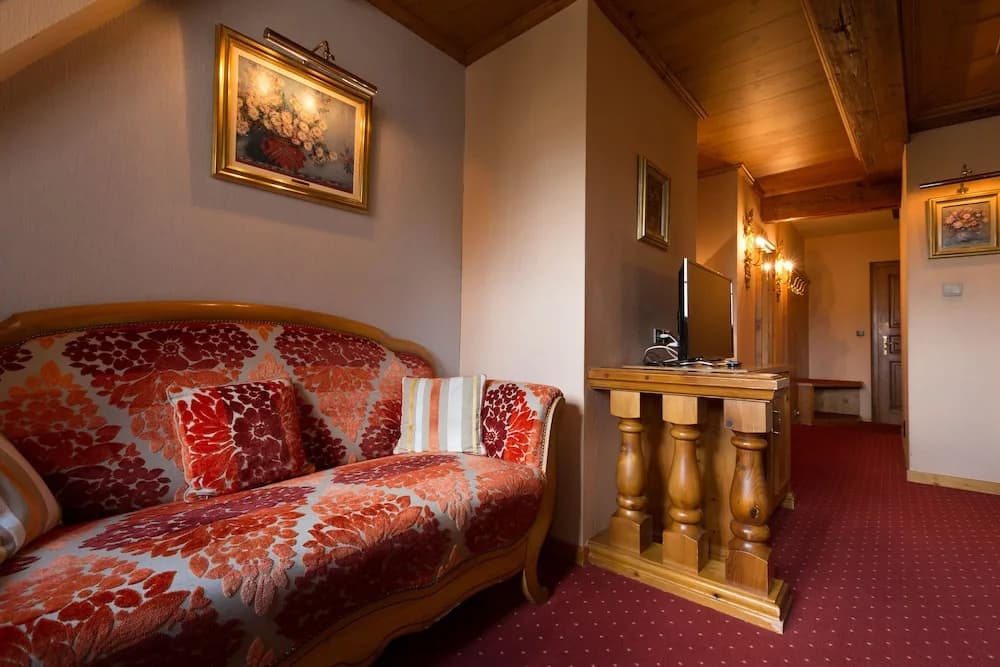Hostellerie de la Pommeraie by Popinns - Miniature 6