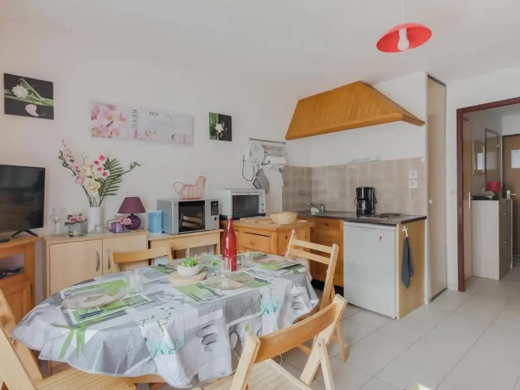 Appartement Esquièze-Sère, 1 pièce, 4 personnes - FR-1-402-81 - Miniature 7