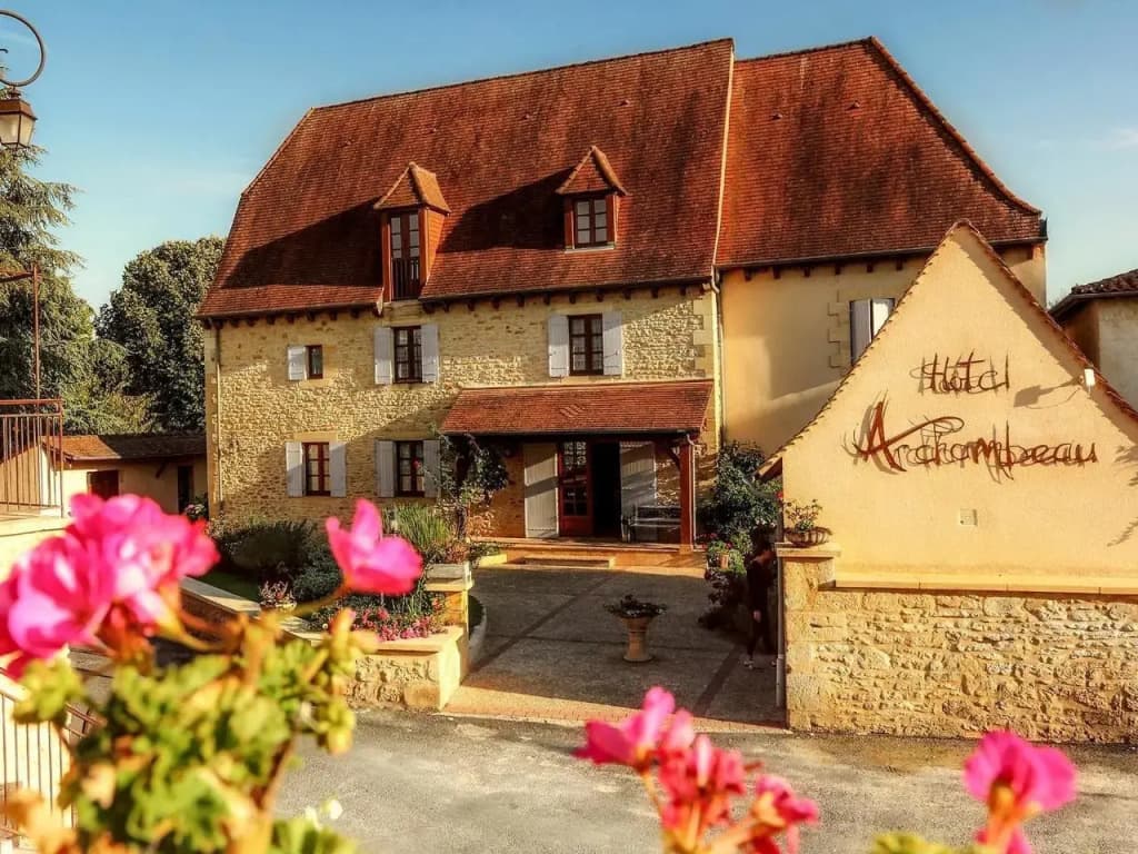 Hotel Archambeau - Photo 1