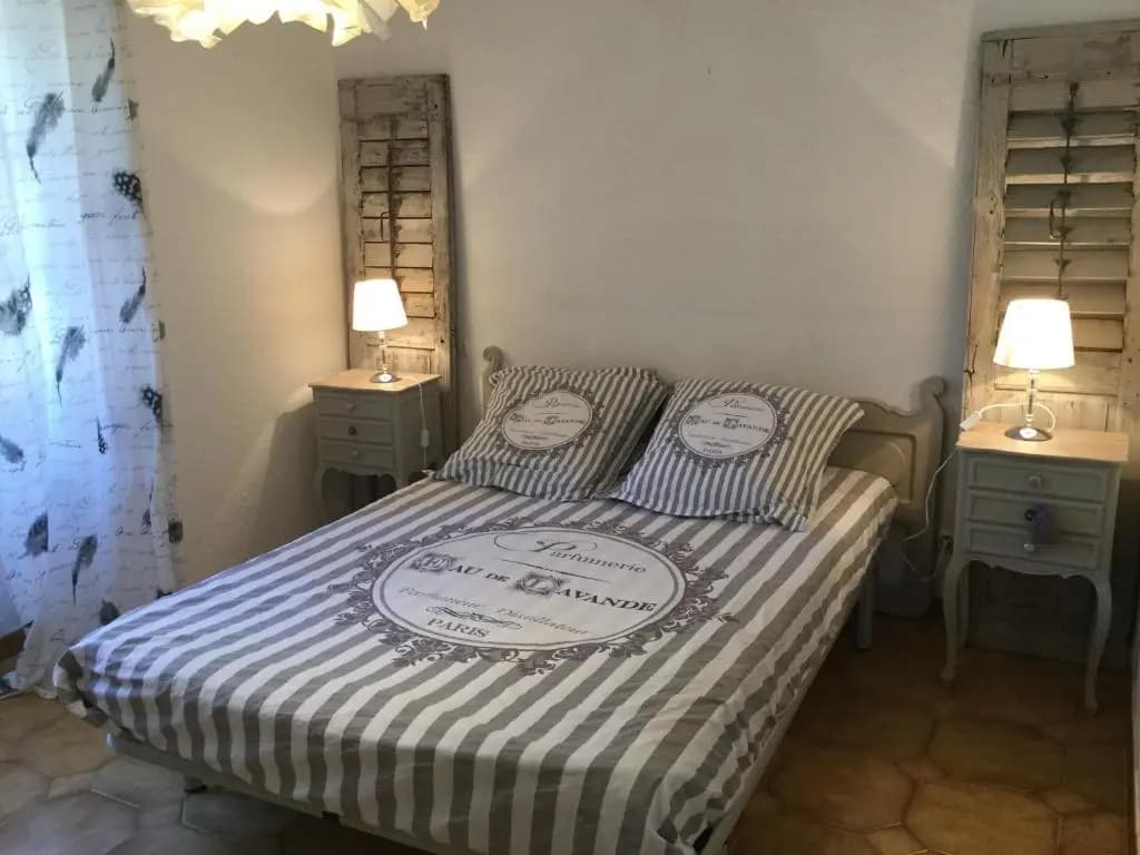 Mas Provençal Avec Piscine Privée Chauffée En Campagne de Sénas, Proche Des Alpilles Et du Luberon, 8 Personnes, Ls1-316 P...
