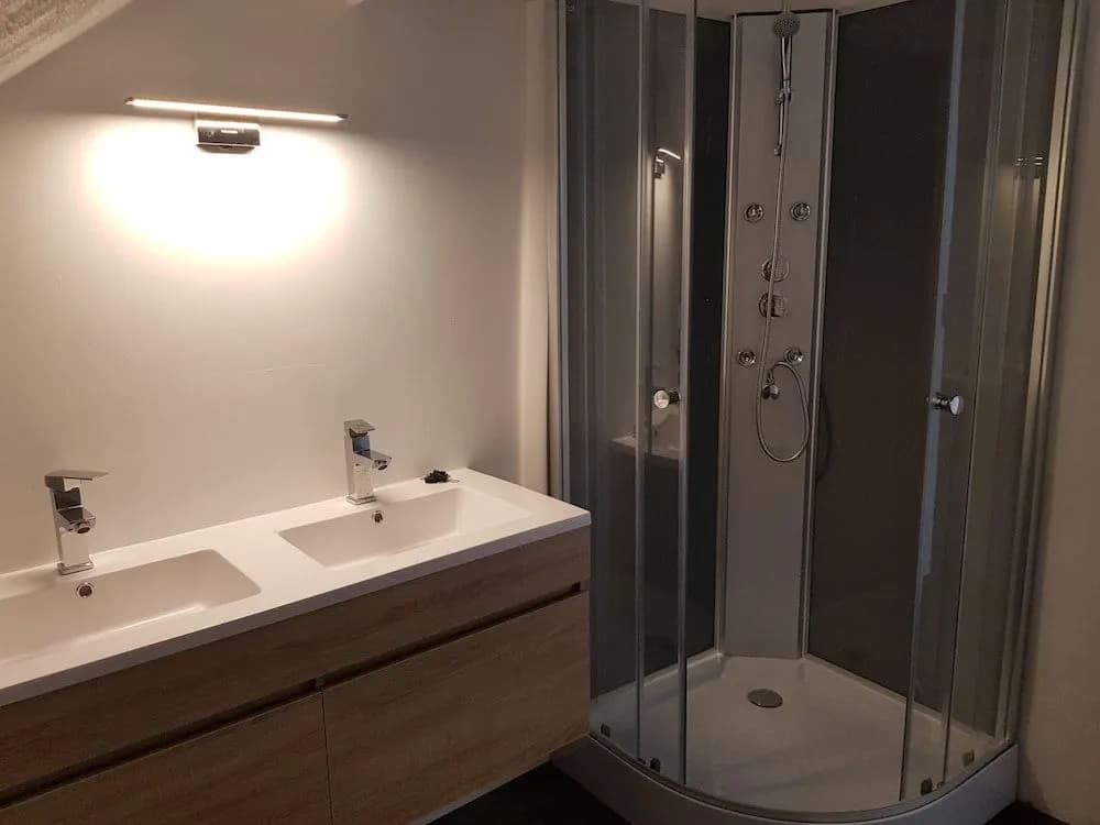 Lourdes Guesthouse - Miniature 7