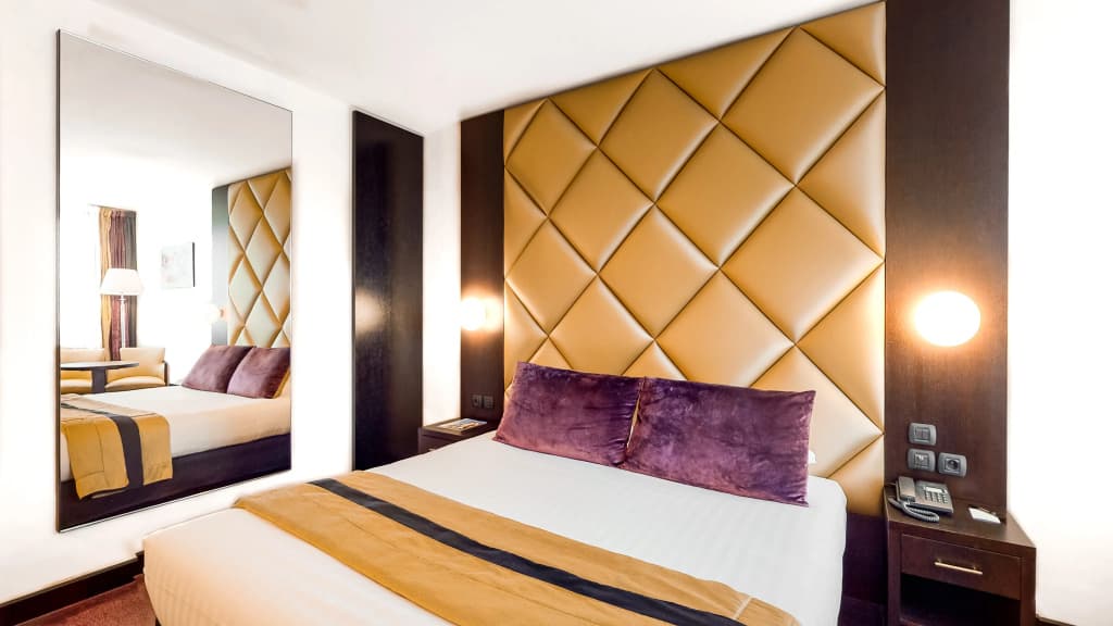 Palladia Hotel - Photo 5