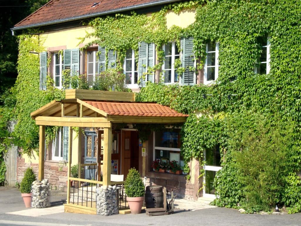 Logis Hotel l'Etable Gourmande - Photo 1