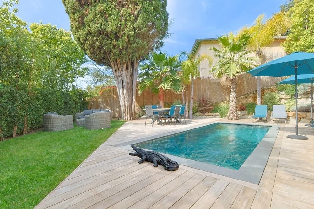 Villa Deva - 5 Bedrooms - Heated Pool - Photo 4