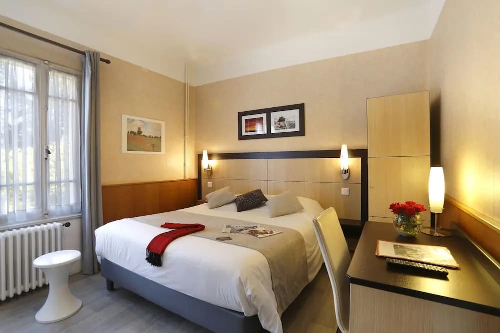 Hôtel A l'Ombre des Marronniers - Photo 2