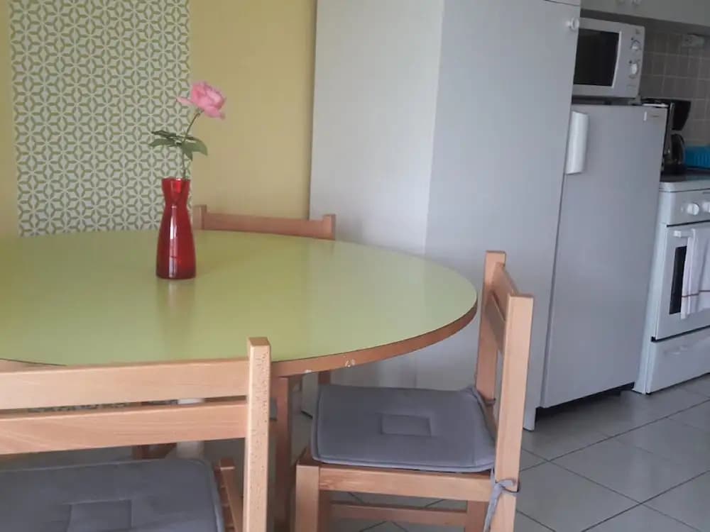Cosy Cottage in Sauze-vaussais With Shared Pool - Photo 2