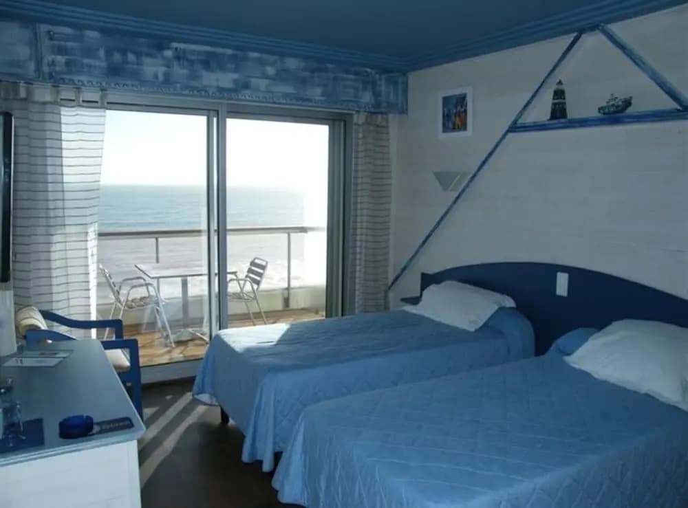Hotel Le Christina - Photo 4