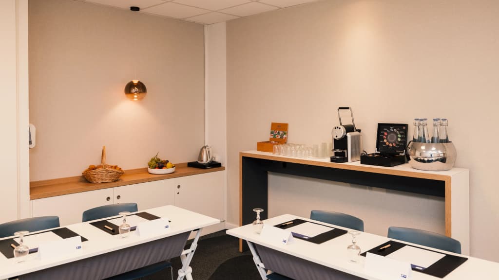 Holiday Inn Express Lille Centre by IHG - Photo 3