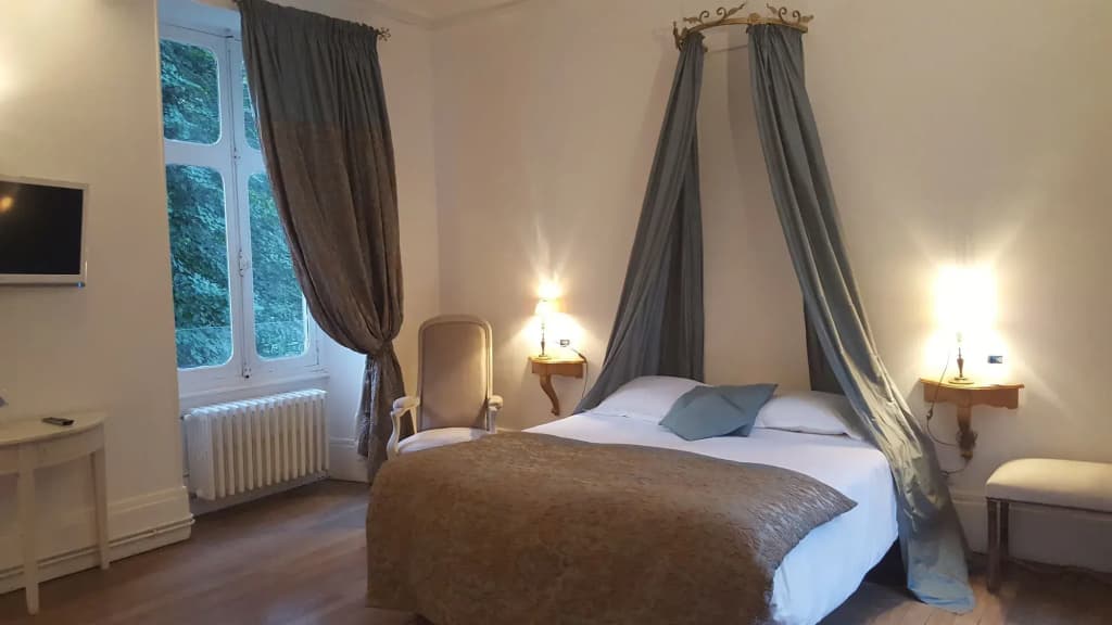 Chateau Le Sallay - Miniature 6