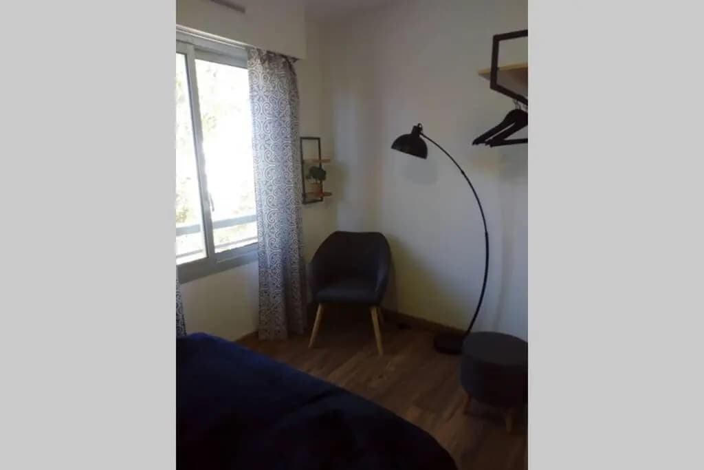 Appartement 35 m2 , climatisé, à 400m des plages - Miniature 6