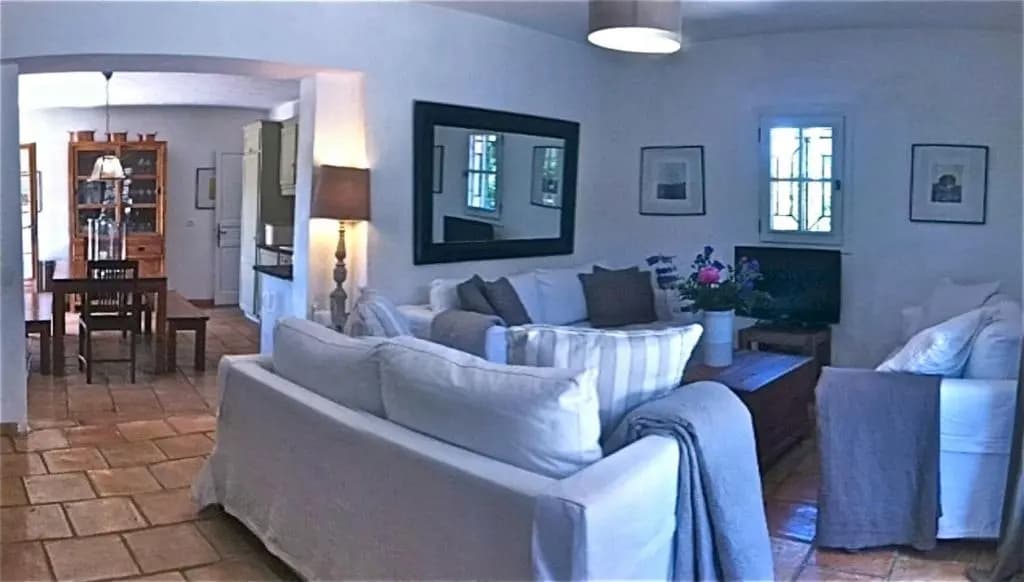 La Bastide - Photo 1