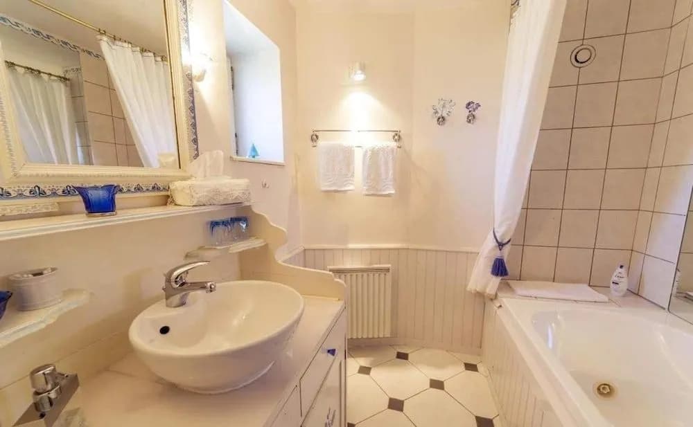 Chambres d'hôtes Les Picorettes - Miniature 8