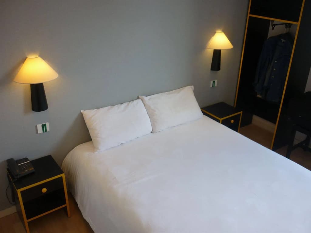 Hôtel Le Pavillon de Saint-Lô - Photo 3