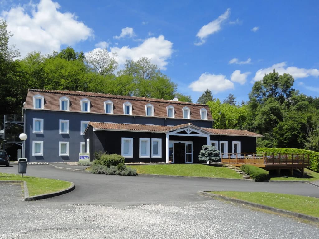 Sure Hotel by Best Western Sarlat-la-Caneda - Photo 1
