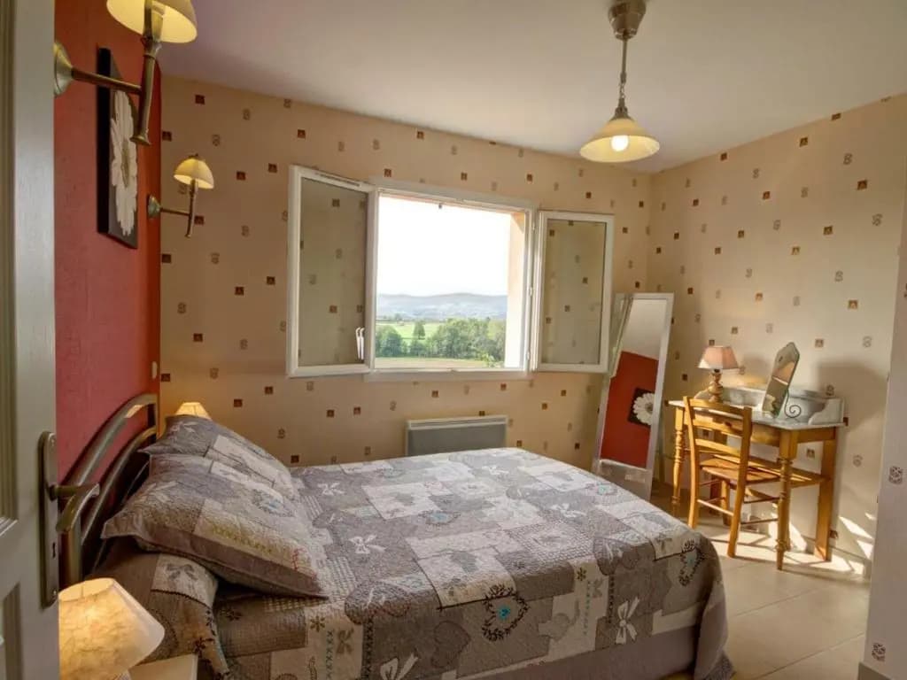 Gîte Saint-Forgeux-Lespinasse, 3 pièces, 4 personnes - FR-1-496-37 - Photo 3