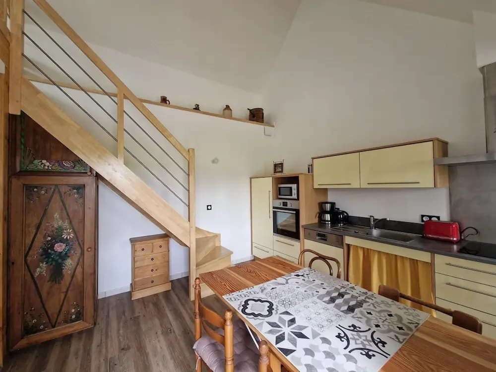 Apartment in Brittany Near Sandy Beaches - Photo 4