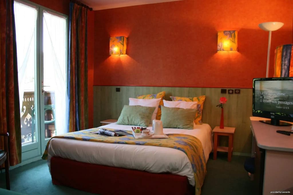 Brit Hotel Florimont - Photo 3