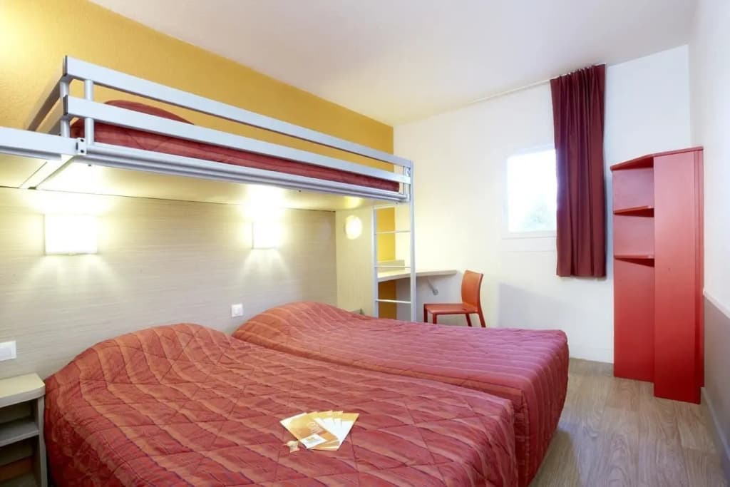 Hotel Premiere Classe Pau EST Bizanos - Miniature 6