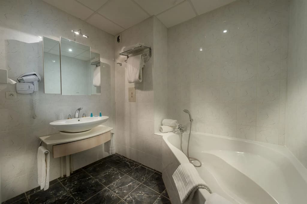 Hôtel Marso - Miniature 8