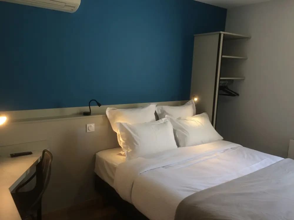 Hôtel Azur - Photo 4