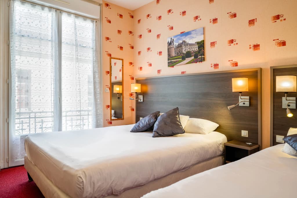 Hotel des Chateaux de la Loire - Miniature 6