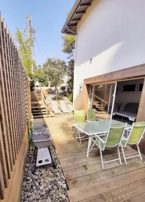 appartement 50 m2/quartier calme /5 mn de la plage - Miniature 8