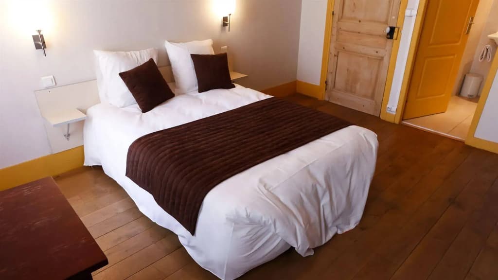 Hotel Kyriad - Miniature 7