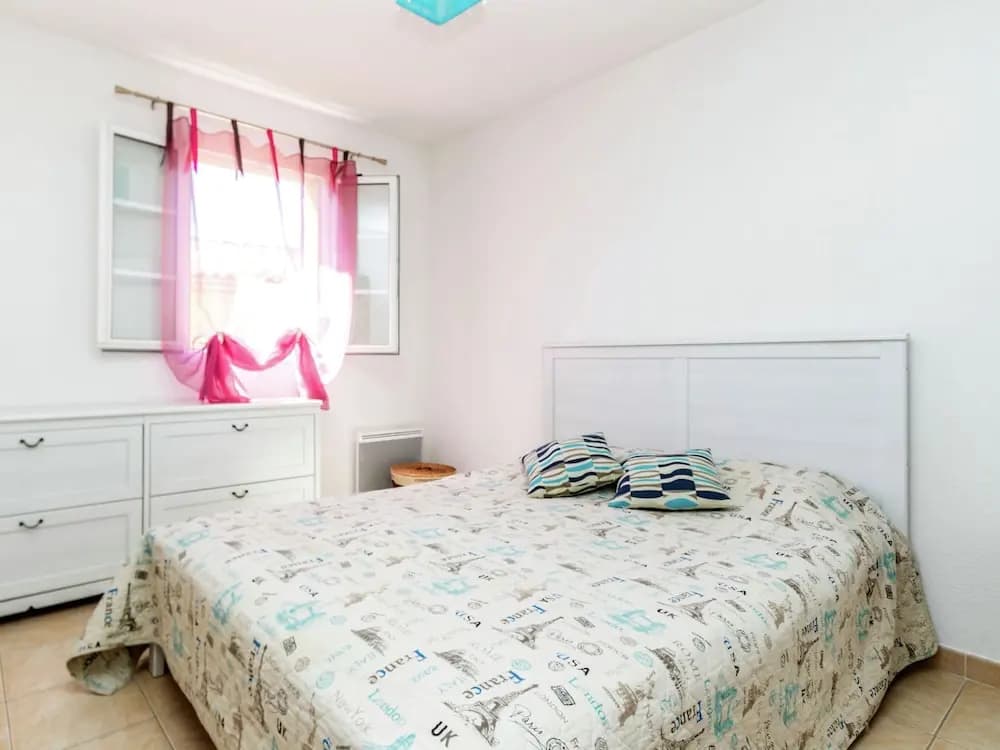 Charming Apartment in Mallemort with Swimming Pool - Photo 4