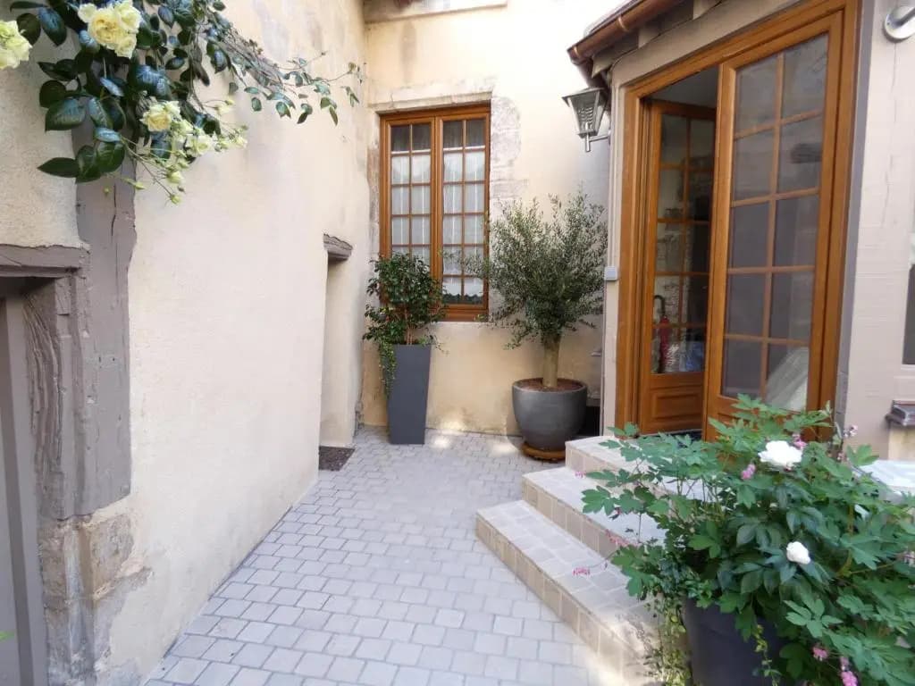 Le Logis St Pere - Photo 2