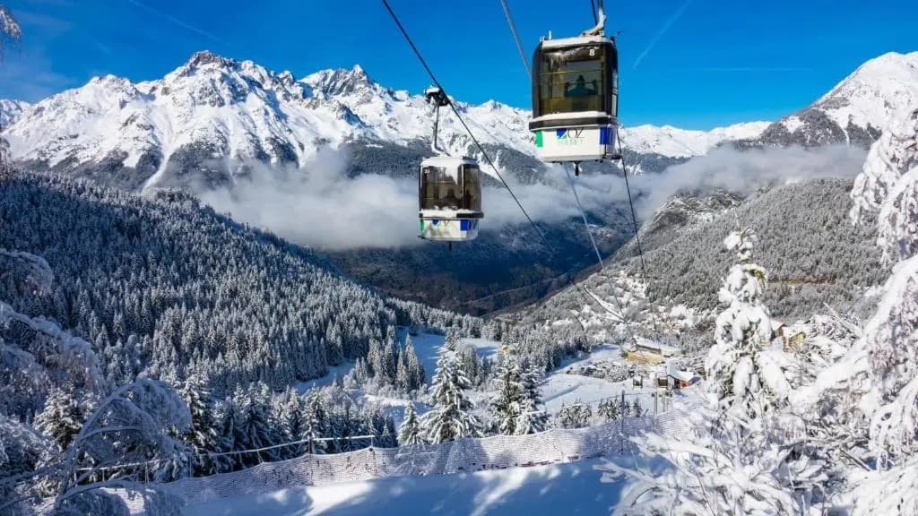 Les pistes, studio 4 personnes au pied du télécabine - Photo 4
