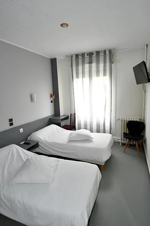 Le Pasteur - Photo 4