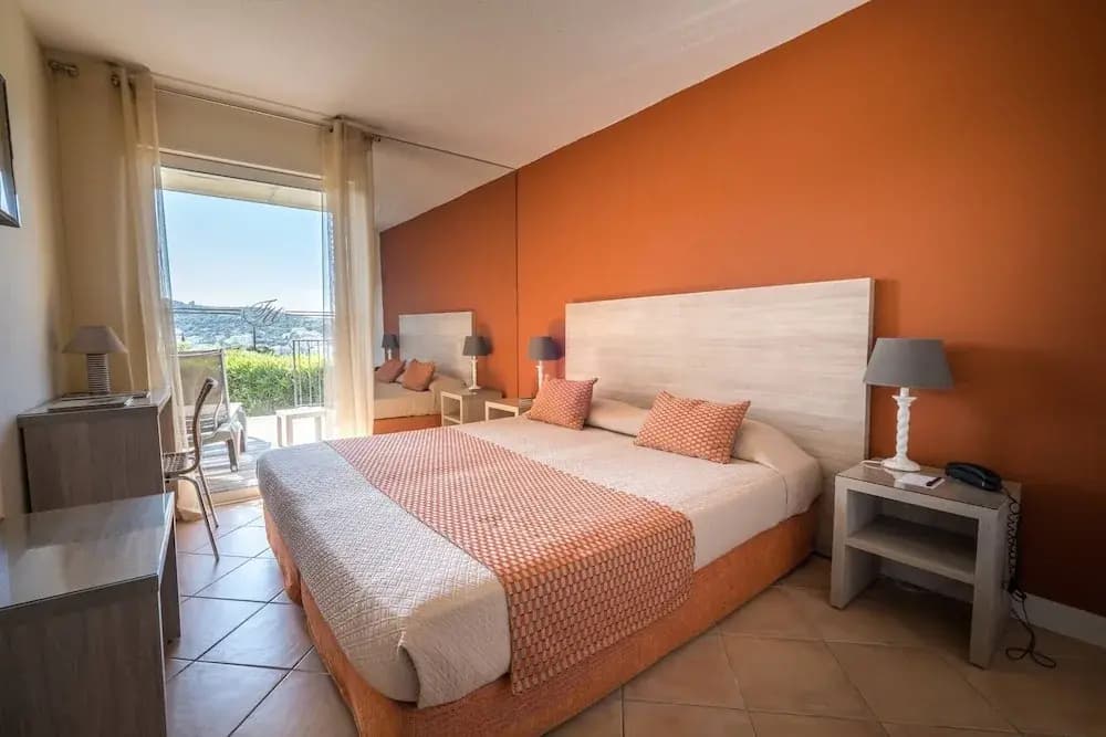 Hotel Funtana Marina - Photo 3