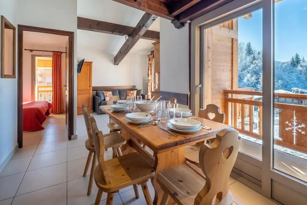 Nice Apartment With Balcony - Photo 4