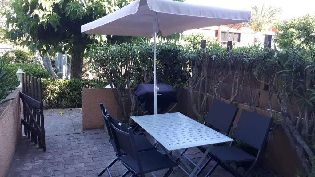 Studio cabine avec jardinet à 30 m de la plage, au calme. - Photo 1