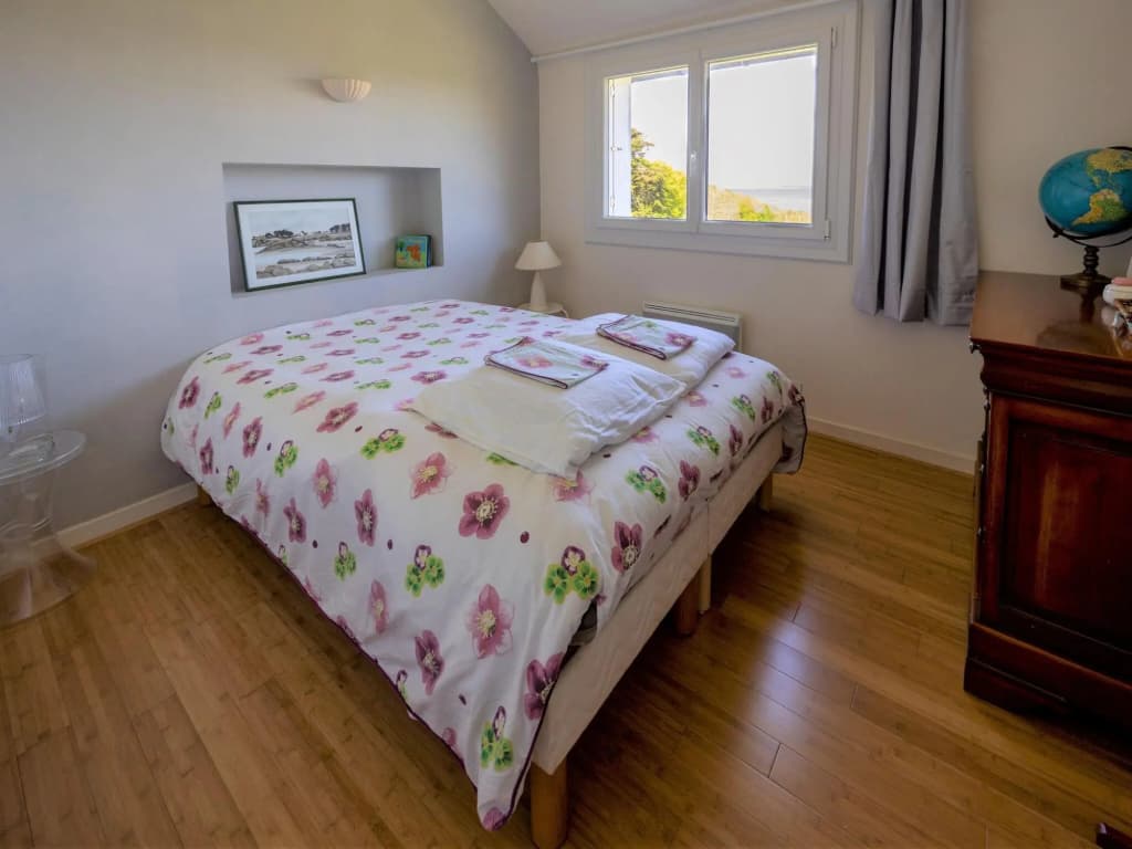 Holiday Home in Perros-guirec Near Beaches - Photo 4