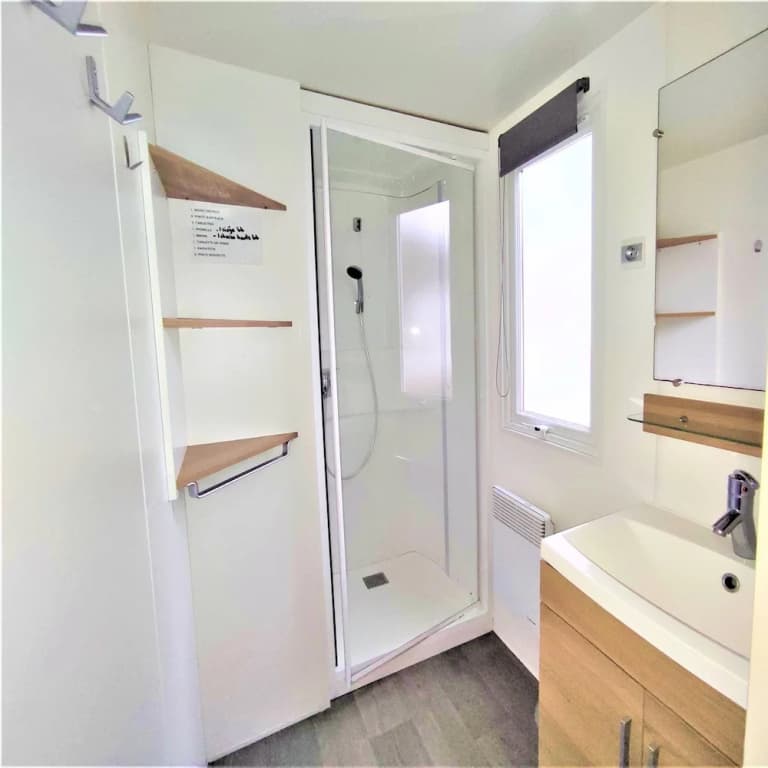 Mobil-Homes Deux Chambres - Miniature 7