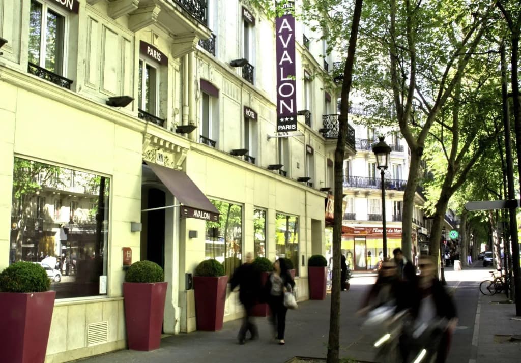 Avalon Hotel Paris Gare du Nord - Photo 1