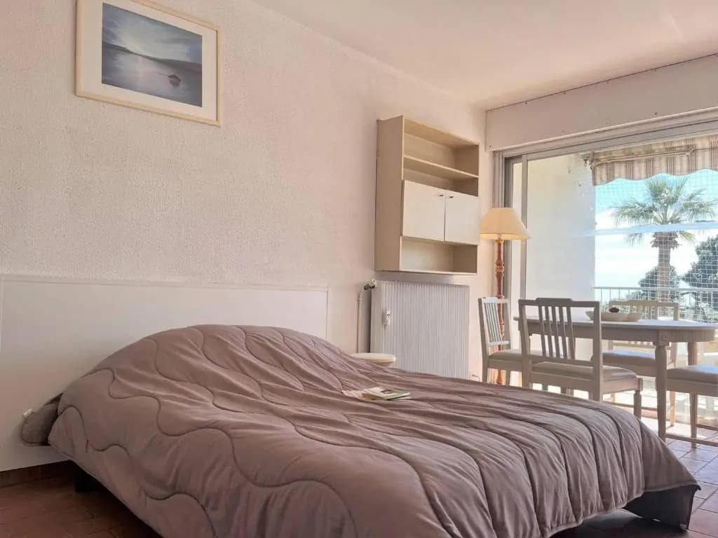 Appartement Le Lavandou, 1 pièce, 2 personnes - FR-1-251-224 - Photo 3