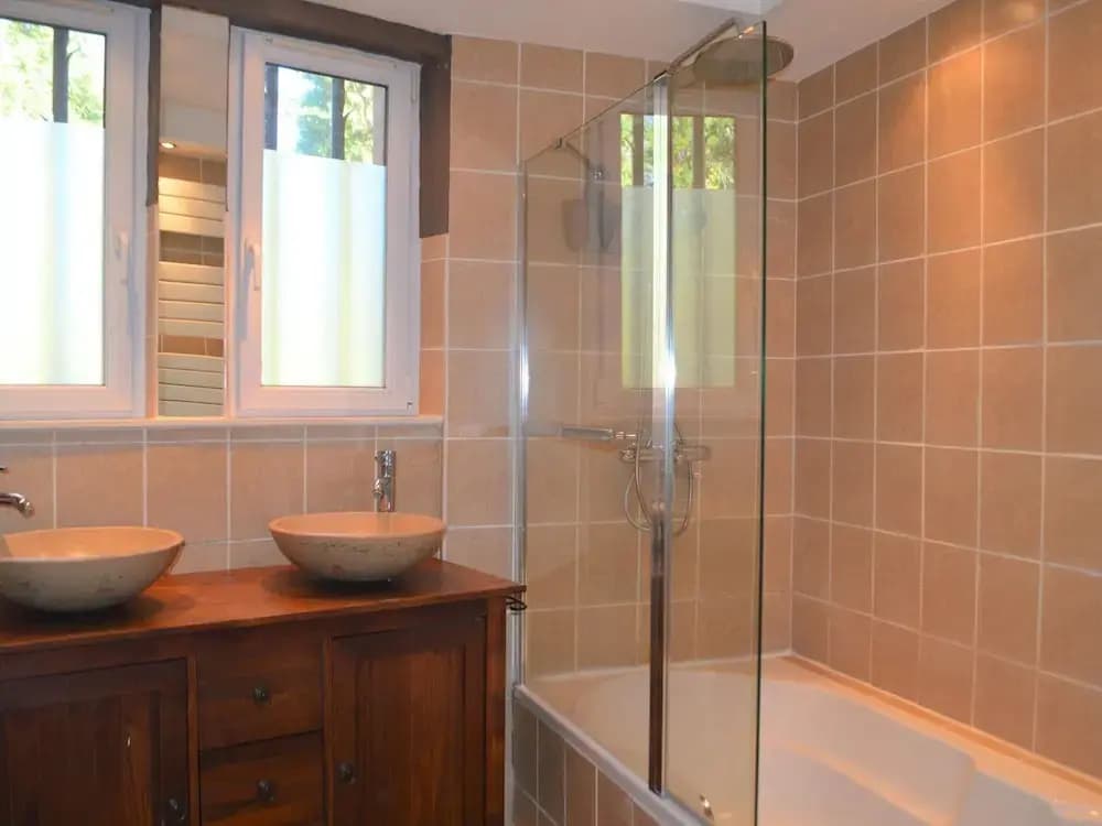 Cosy Holiday Home With Pool in Callian - Miniature 7