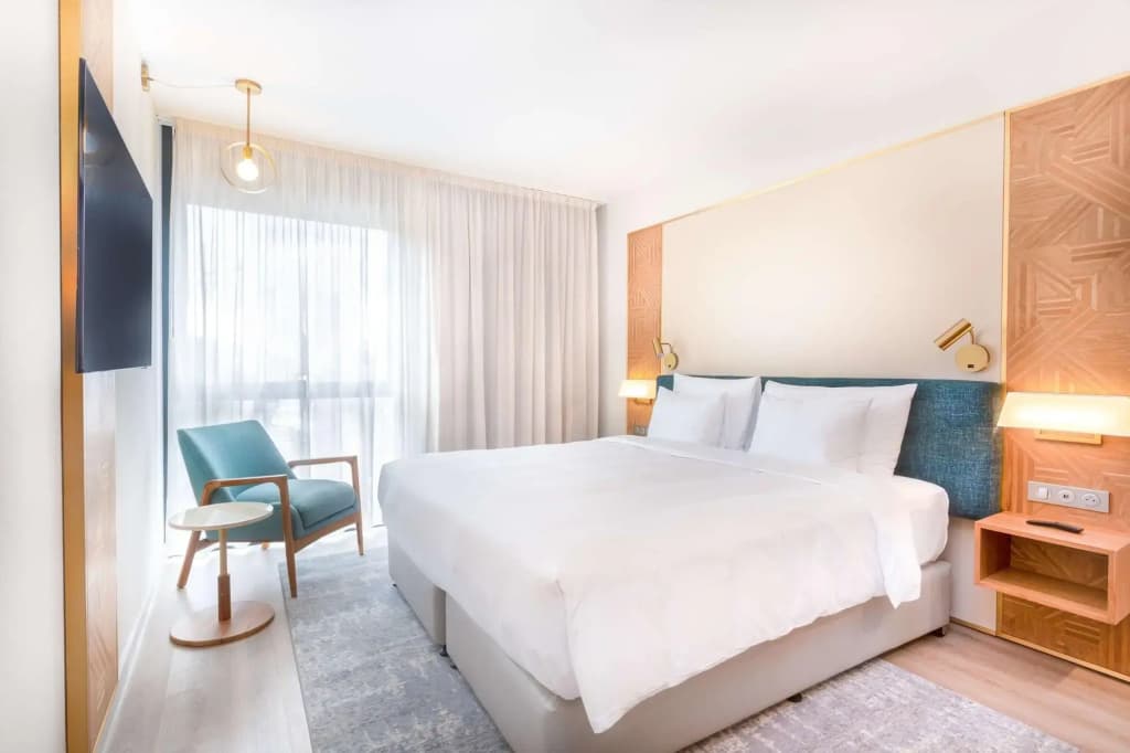 Radisson Hotel Saint Denis, La Reunion - Photo 1